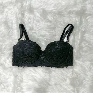 Frederick’s of Hollywood Balconette Push Up Bra